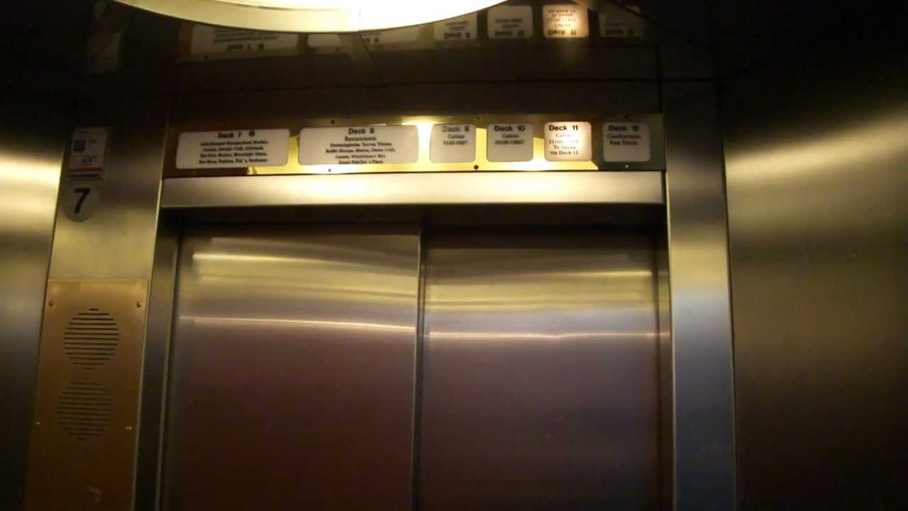 Amazing MacGREGOR Navire Holeless Hydraulic elevators @ Cruiseferry M/S Silja Europa.