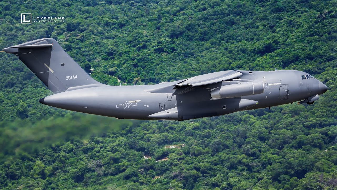China Air Force  Xian Y-20(low visibility Livery)  Landing and Takeoff解放軍空軍低可視油漆運20珠海航展起降歸建