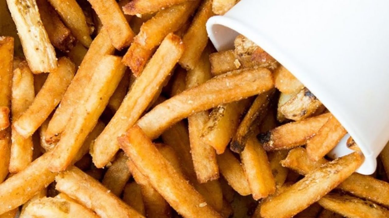 What You Should Know Before Eating The Fries At Five Guys