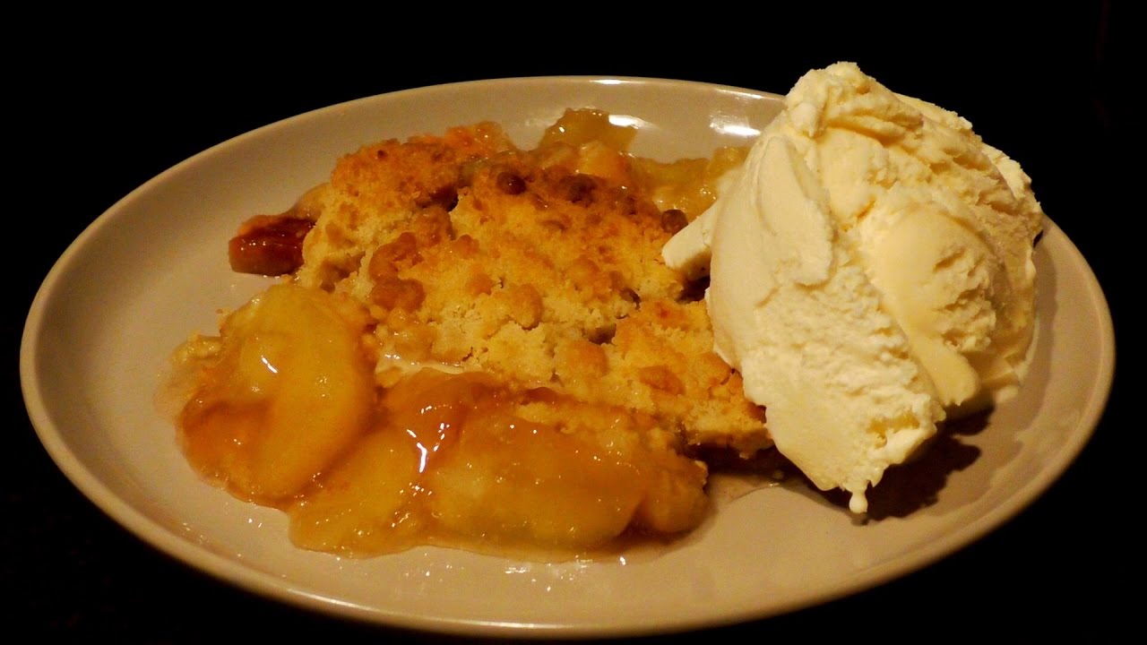 ASMR: Eating Apple Crumb Cobbler à la Mode (No talking)