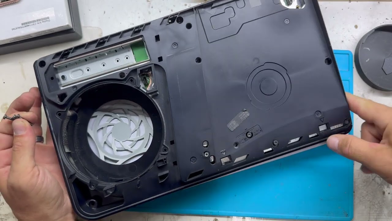 how to reassemble a PS5 Slim
