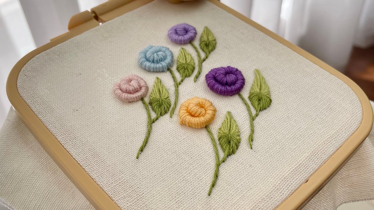 Simple Rolled Bullion Stitch Roses in Easy and Beautiful Embroidery Designs / Flower Embroidery