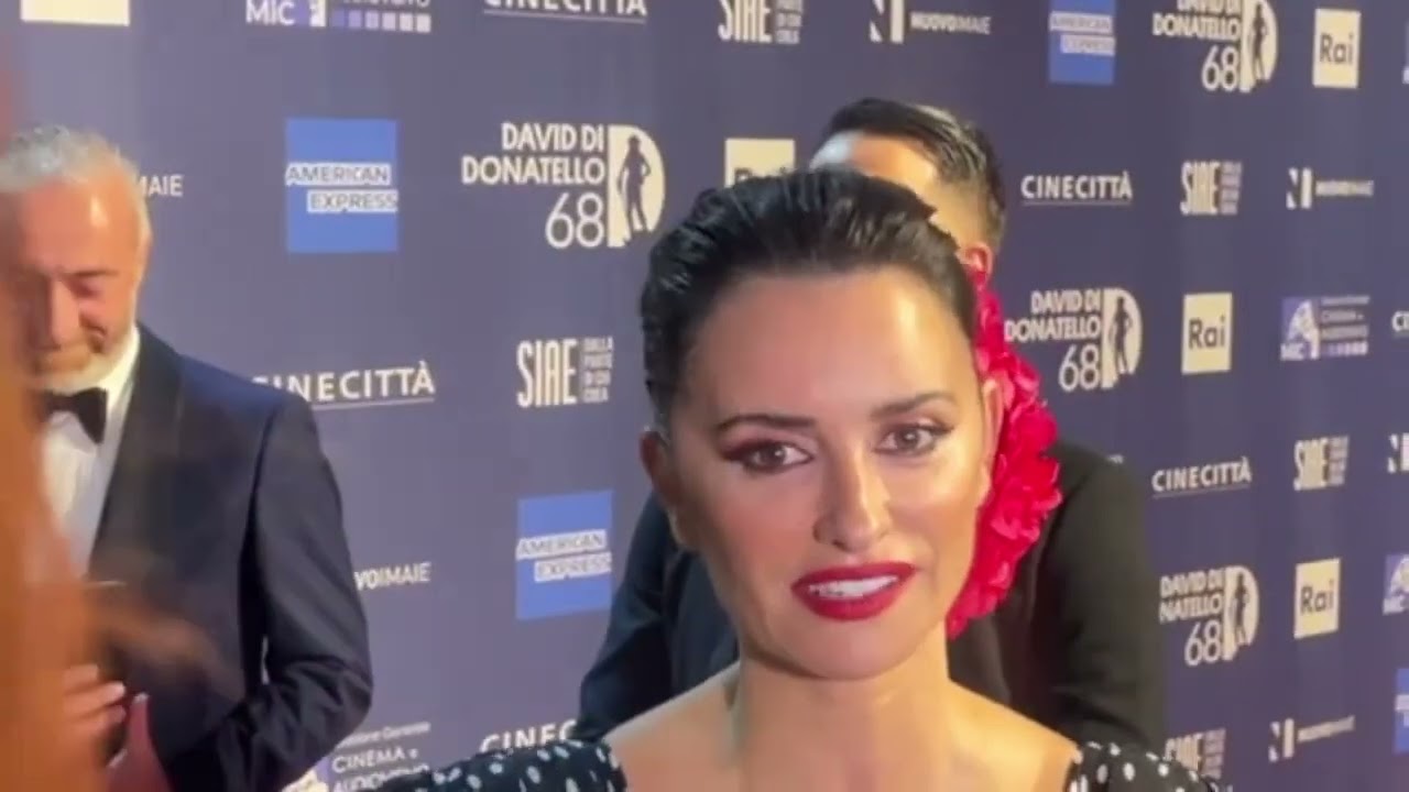 10 Foreign Celebrities speaking Italian