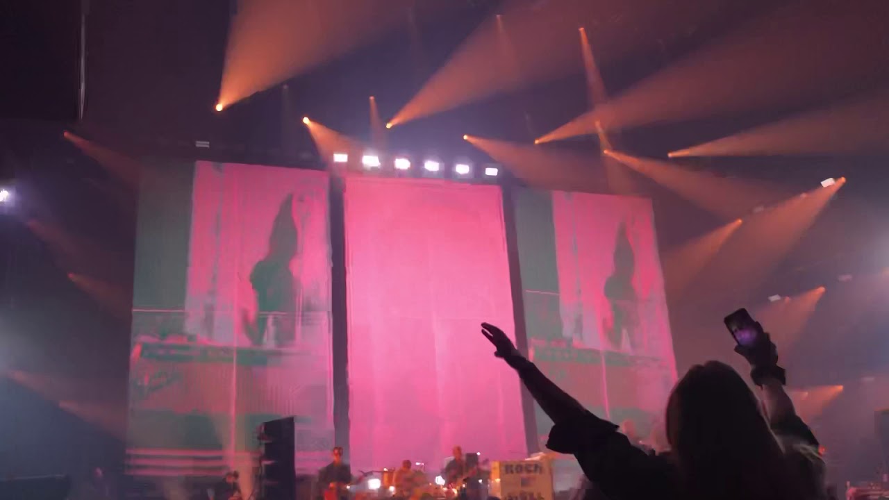 Liam Gallagher Sheffield Arena 2019 encore