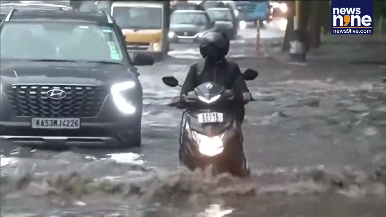Heavy Rain Lashes Bengaluru &ndash; Severe Weather Hits Parts of City | Weather Update | News9