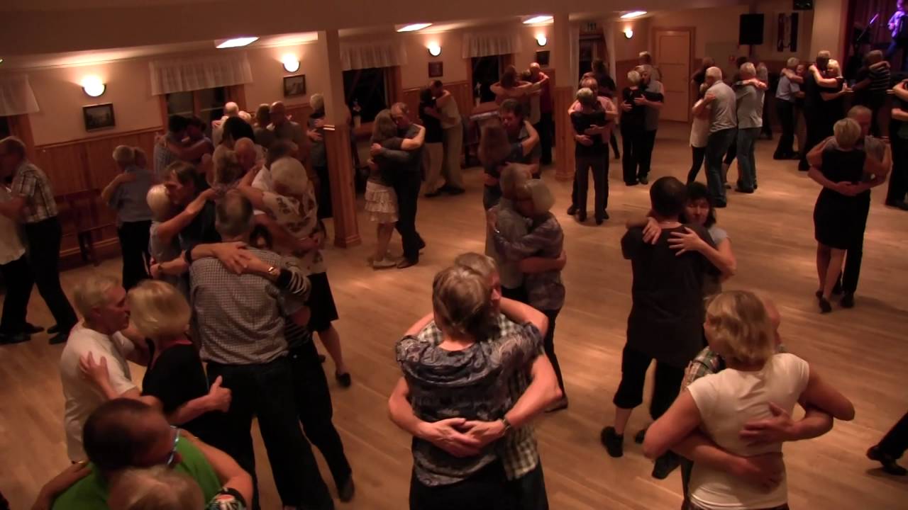 Ätrasalen 14/10 2016 med Robbans no: 4 av 4. Foxtrot.