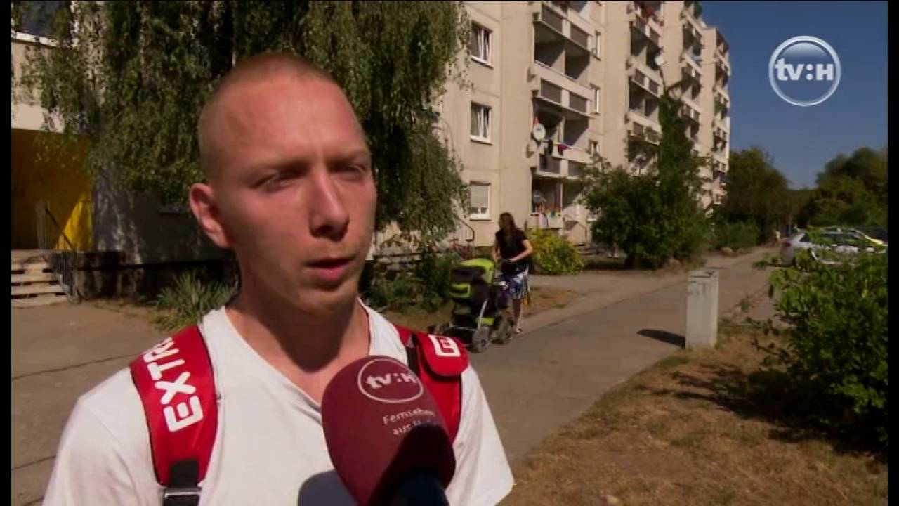 Müll im Südpark Halle-Neustadt, September 2016 - Jugendliche  helfen kostenlos