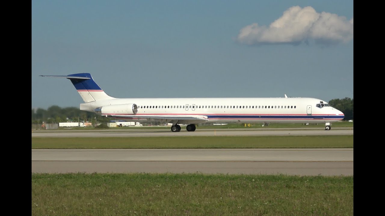 Loud Olympia MD-81 take off, DTW
