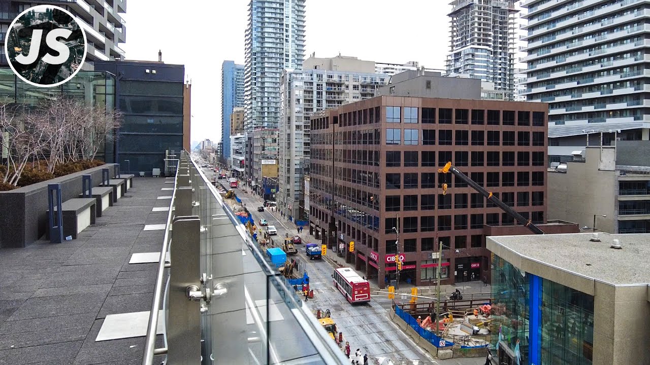 Yonge Eglinton Centre, Yonge and a Haircut? | Toronto Walk (April 2023)