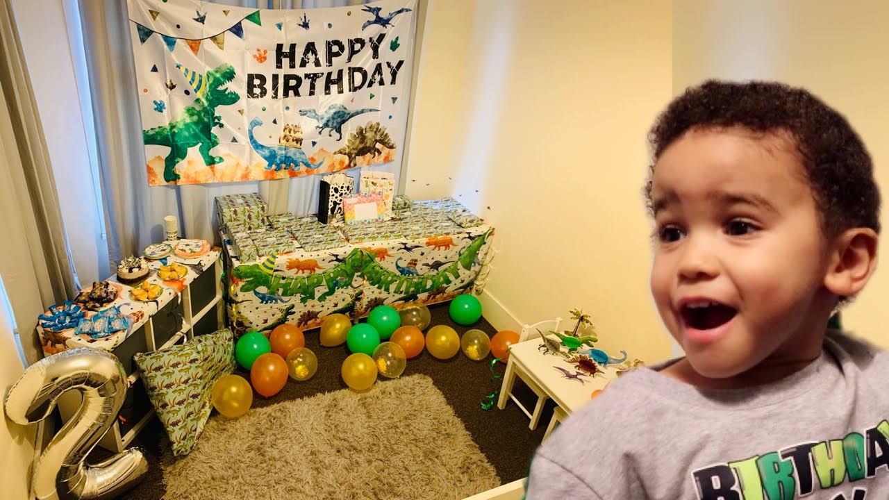 CASSIUS&rsquo; 2ND BIRTHDAY MORNING OPENING PRESENTS! ** HE WAS SO EXCITED! ** | The Bowie Family