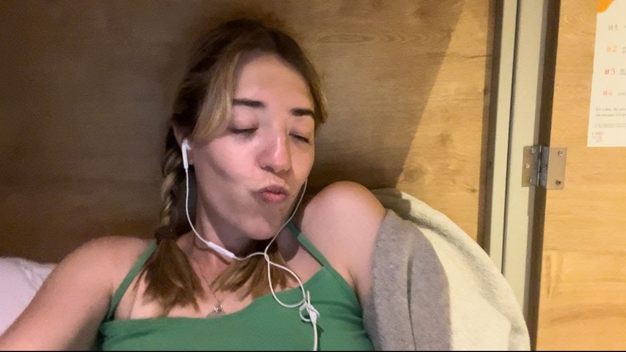 my week in a spanish hostel - HOSTEL TOUR!