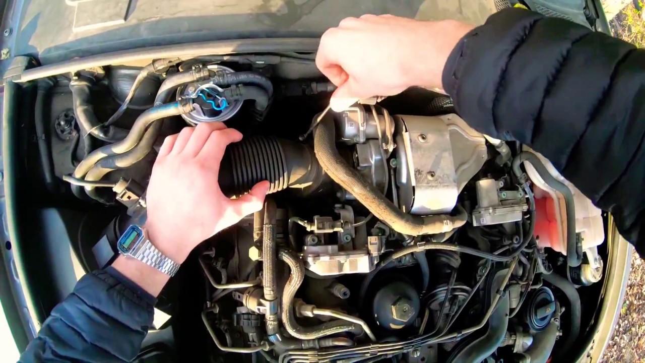 How to replace air filter on Audi A6 C6 (2004-2011)