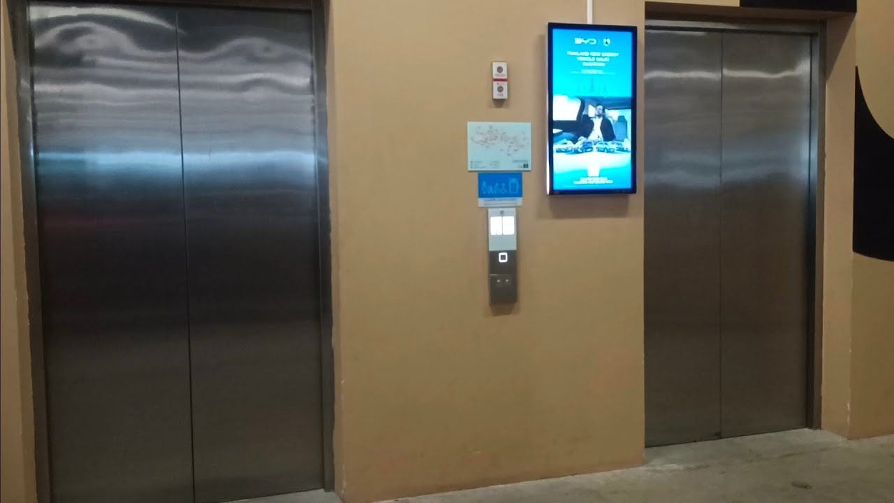 (More) 2x Schindler elevator at Central Rama 2, Bangkok,Thailand