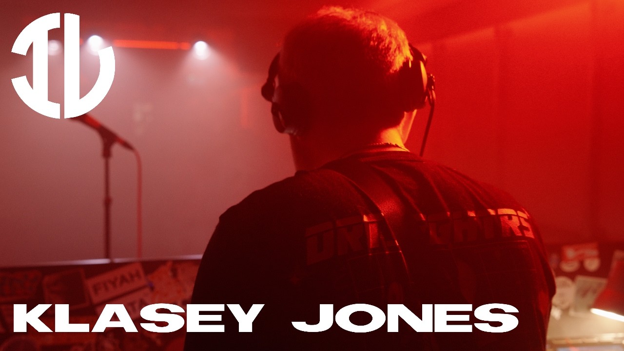 Klasey Jones Killing His Set Live At The Social