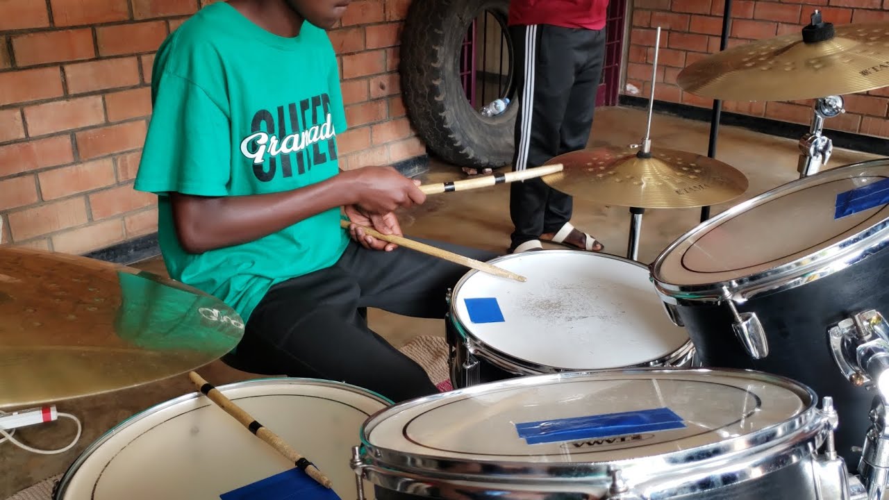 Itorere Intumwa zawe ( Nyagasani turagusaba) - Rehearsals by Scolasticate Don Bosco kabgayi