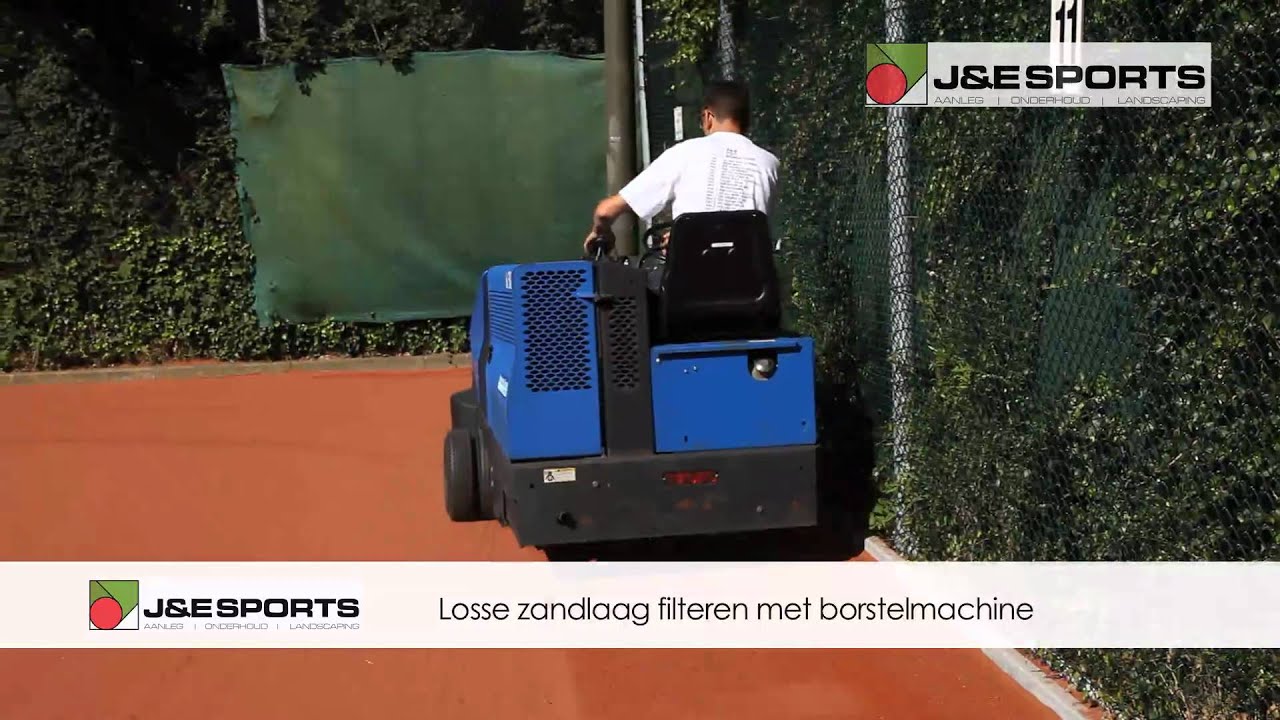 J&E Sports Onderhoud kunstgras tennisbanen