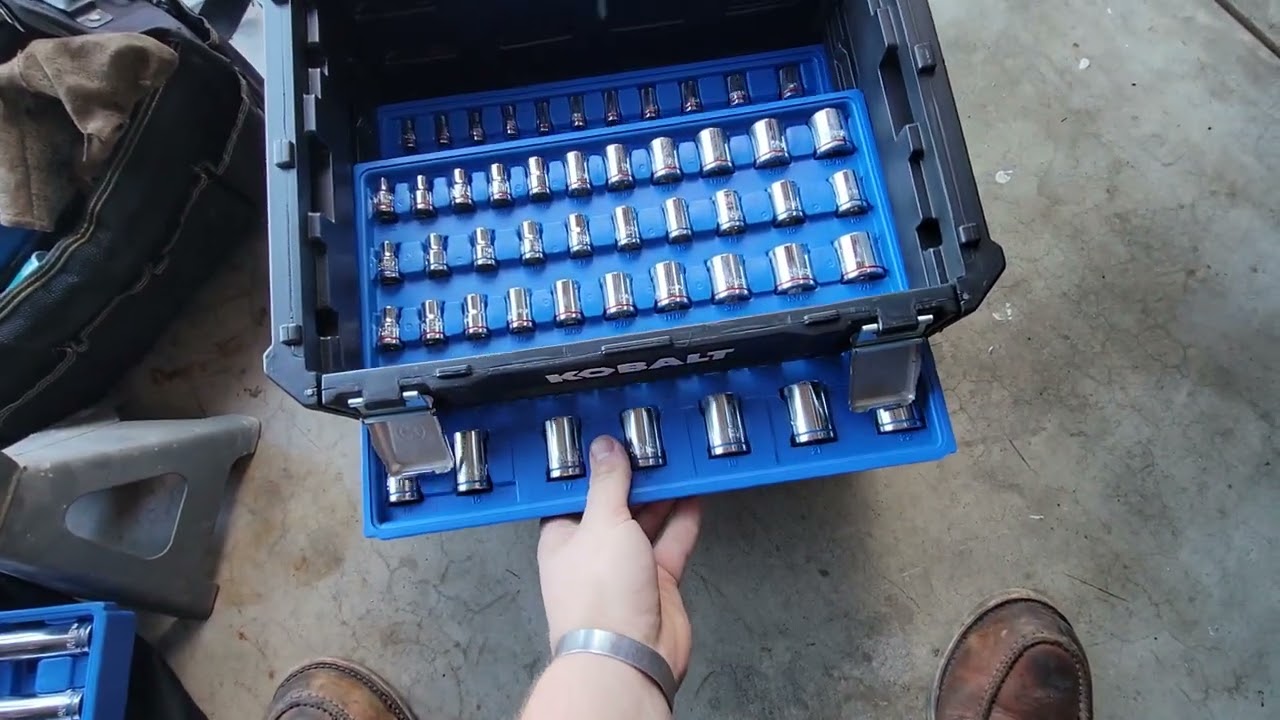 Kobalt 250 Piece Mechanic's Tool Set Unboxing