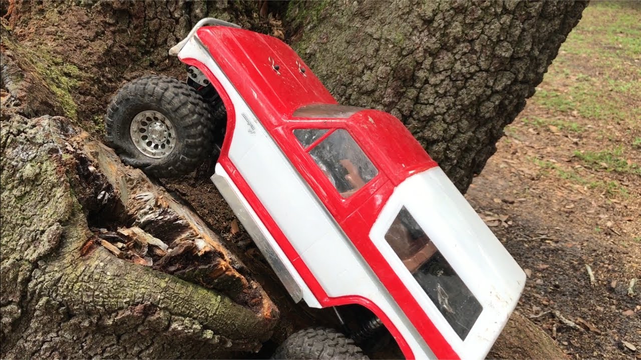 Traxxas TRX4 Brushless Bronco at the Barbarian Scaleplex