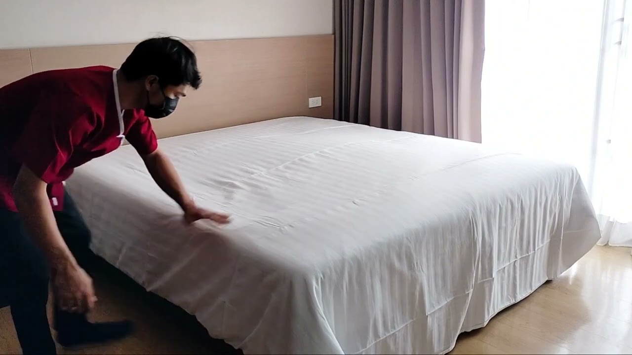 งานเปลี่ยนผ้าปูที่นอน ពលករស្រុកគេ #Roomboy