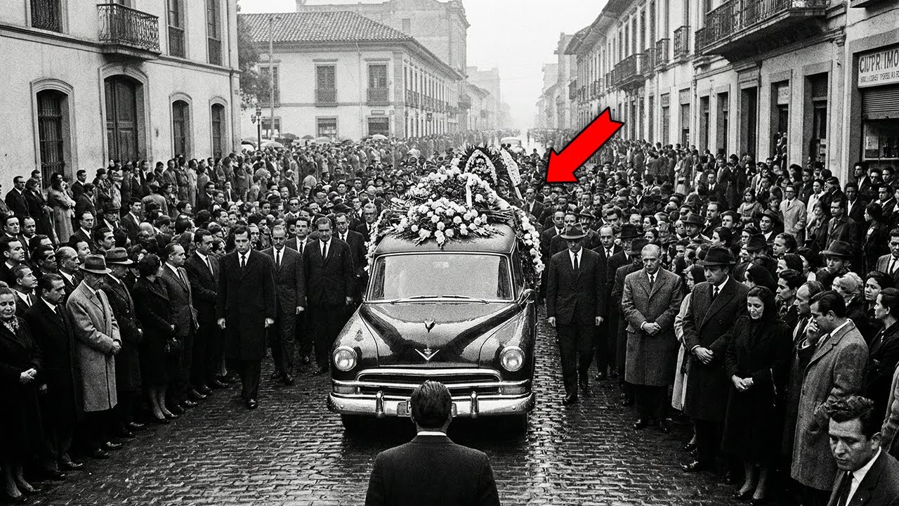 Las últimas palabras de Carlos Lehder a la mafia — 6.000 personas acudieron a su funeral