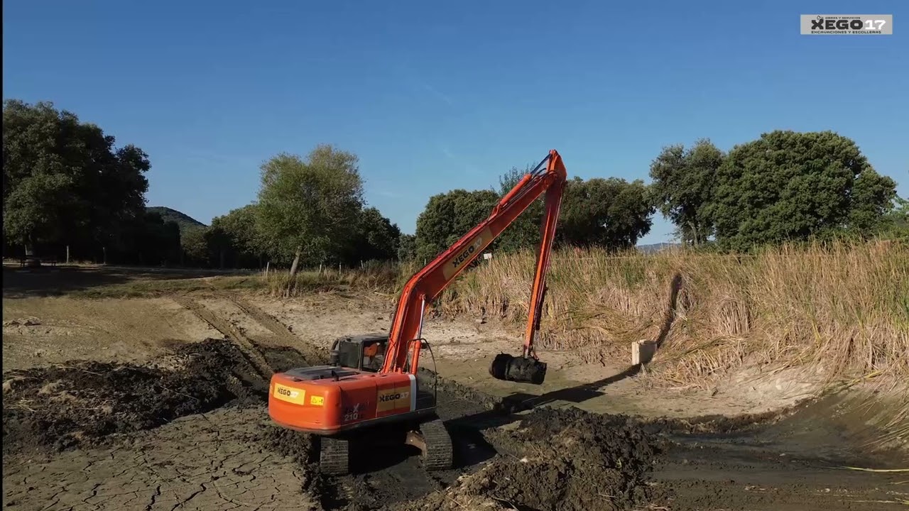 Limpieza de fondo de balsa