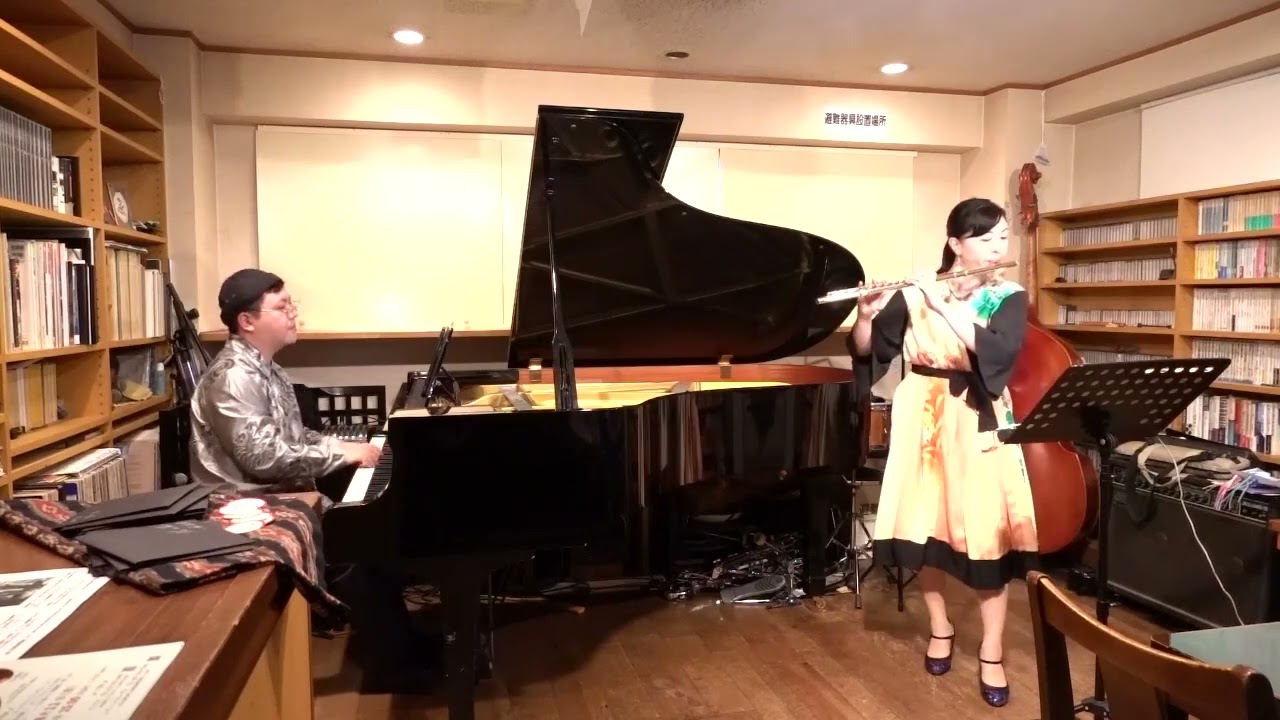 薔薇の花 / 東秋幸 作曲　　フルート/宮川悦子