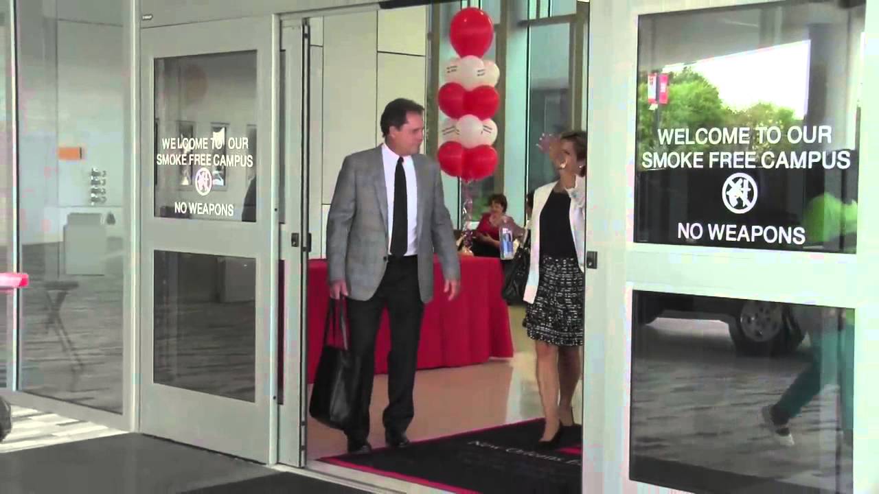 New Orleans East Hospital opening marks another milestone in recovery
