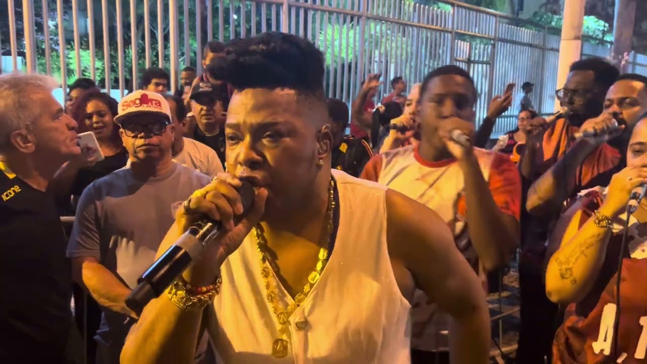 VIRADOURO 2024 | ARRANCADA DO ENSAIO DE RUA (10/12/23)