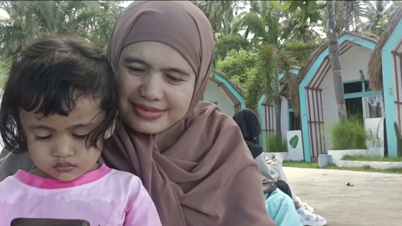 Menikmati Indahnya Pantai Sekotong di Mau Laku Cottage