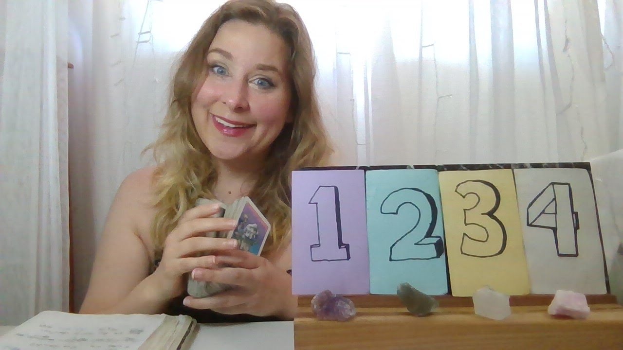 How Do Others See You? Pick a Card Tarot Reading!