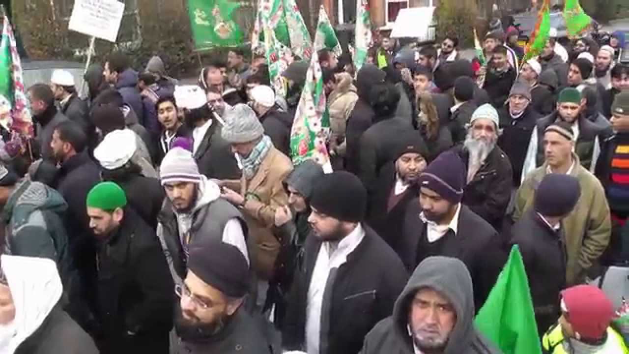 31st Annual Grand MILAD-UN-NABI ﷺ Procession Juloos LONDON 11 Jan 2015 | Mawlid - Mufakkir-e-Islam