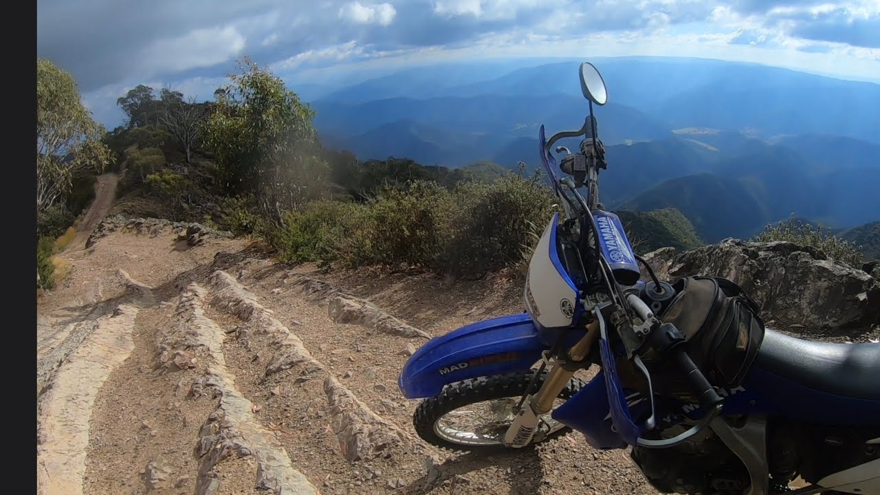 Billygoats Bluff track, Vic high country