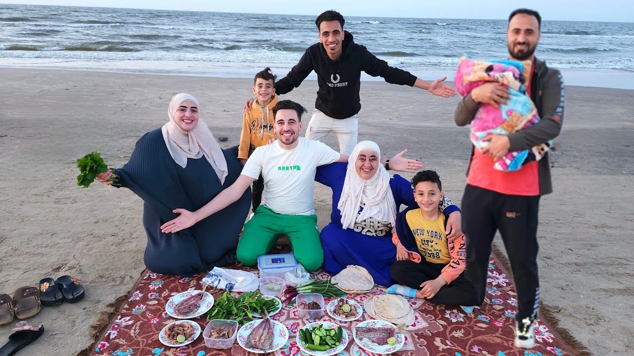 عملنا مفاجأه في العيد🥳واتجمعنا على البحر🌊وعشنا عيد مختلف عن الواقع💃