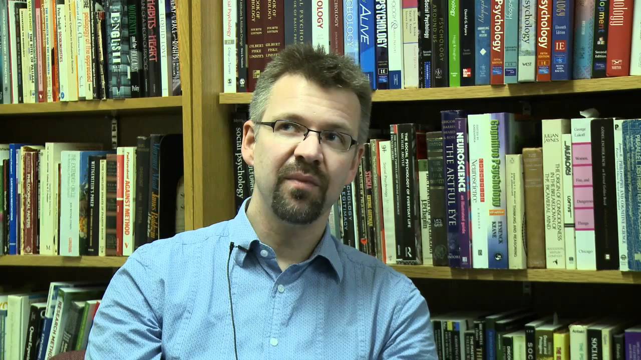Meet The Researcher | Dr Peter Hegarty