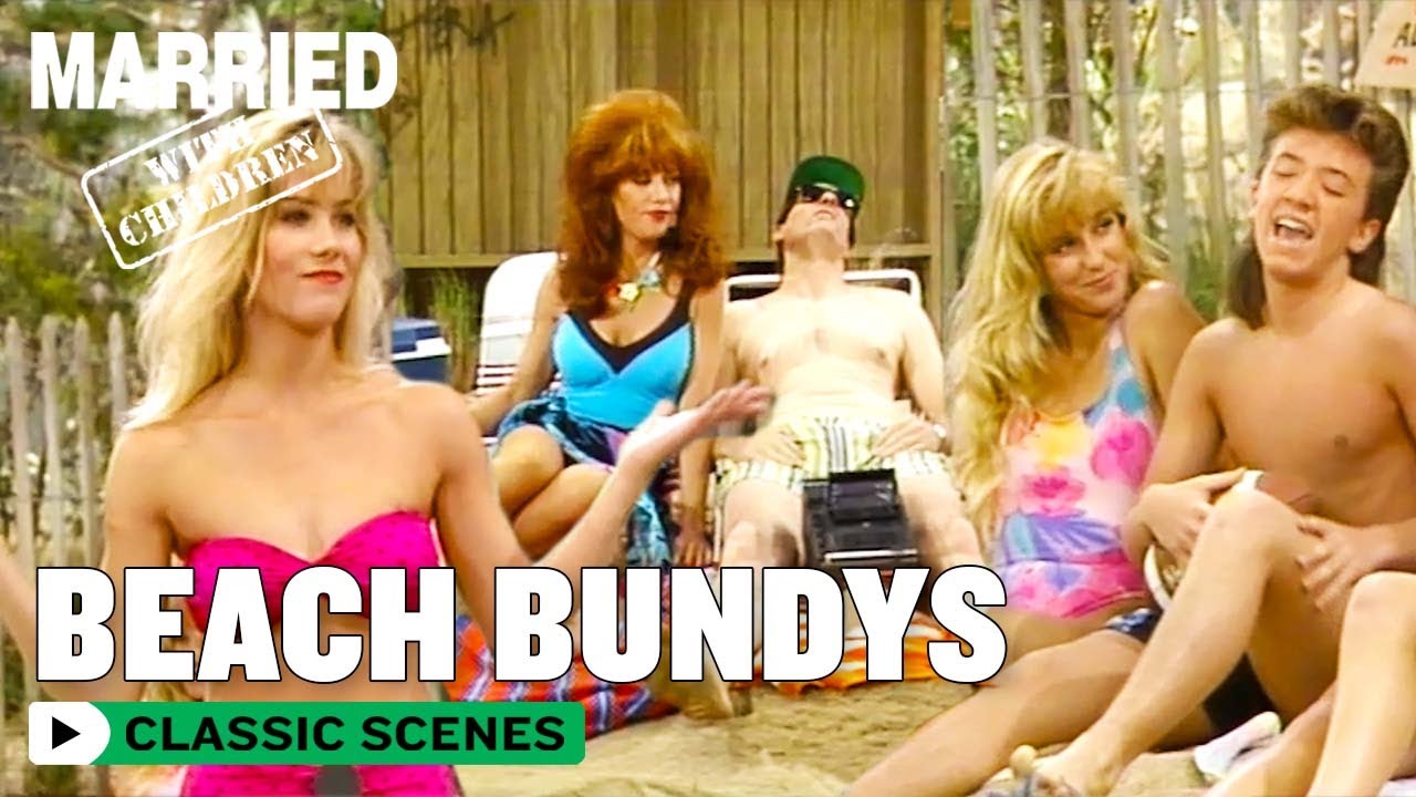 The Bundys At The Beach | Married With Children
