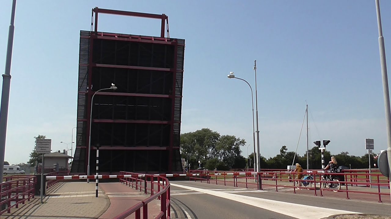 Brugopening Keersluisbrug Vlissingen Ophaalbrug Drawbridge/ Pont Basculant/ Klappbrücke