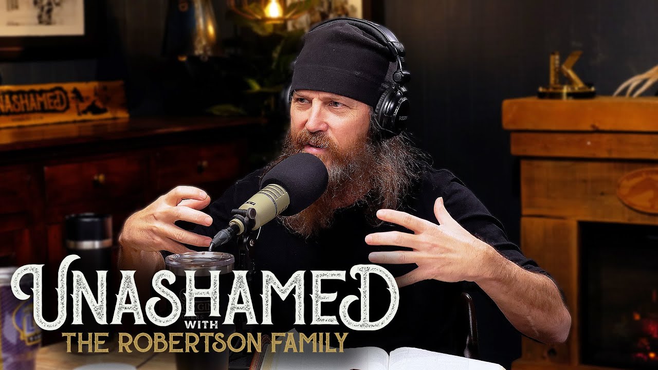 Jase Dives In to the Mysteries of Lesser Gods, Fallen Angels & Rebellion | 1049