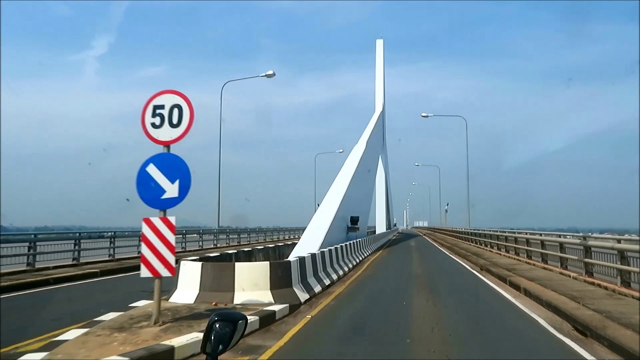 สะพานมิตรภาพ 2มุกดาหาร-สะหวันนะเขต