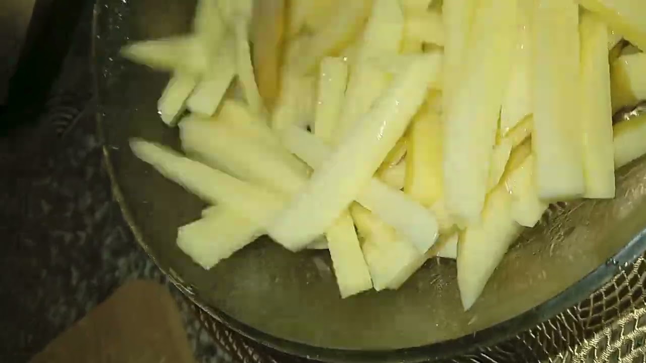 بطاطا مقلية في الايرفراير (القلاية الهوائية سوناشي ) بدون طبخ مسبق مع سر مايخليهاش ناشفة 