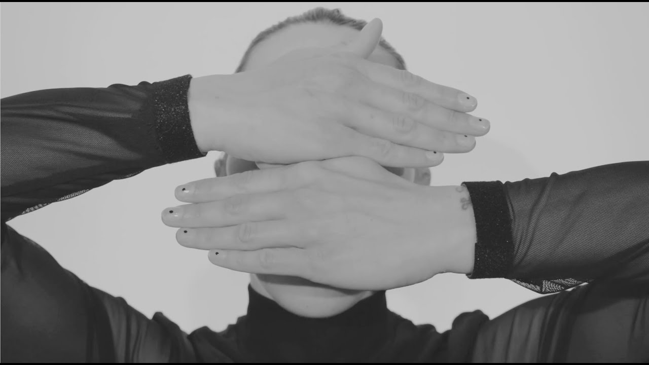 GUSTINE /// RIGHT HERE (VIDEO CLIP)