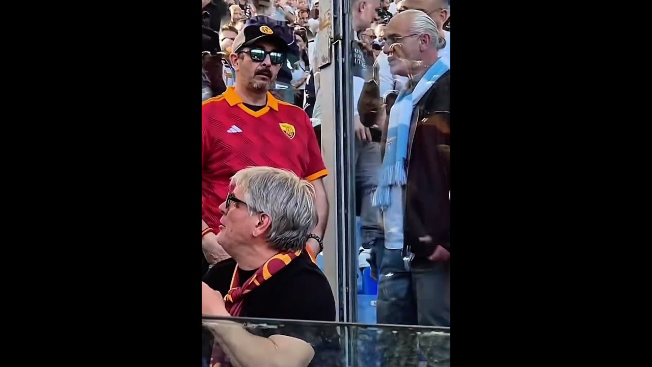 IL TIFOSO DELLA LAZIO ROMPE IL VETRO PER PICCHIARE L&rsquo;ALTRO TIFOSO DELLA ROMA&hellip; IL CALCIO NON &Egrave; QUESTO