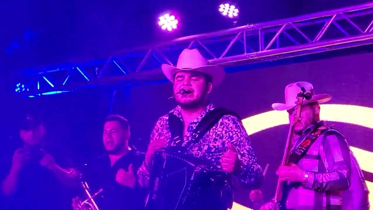 BILLETES GRANDES EDGARDO NUÑEZ EN VIVO #dmv  EL RANCHON