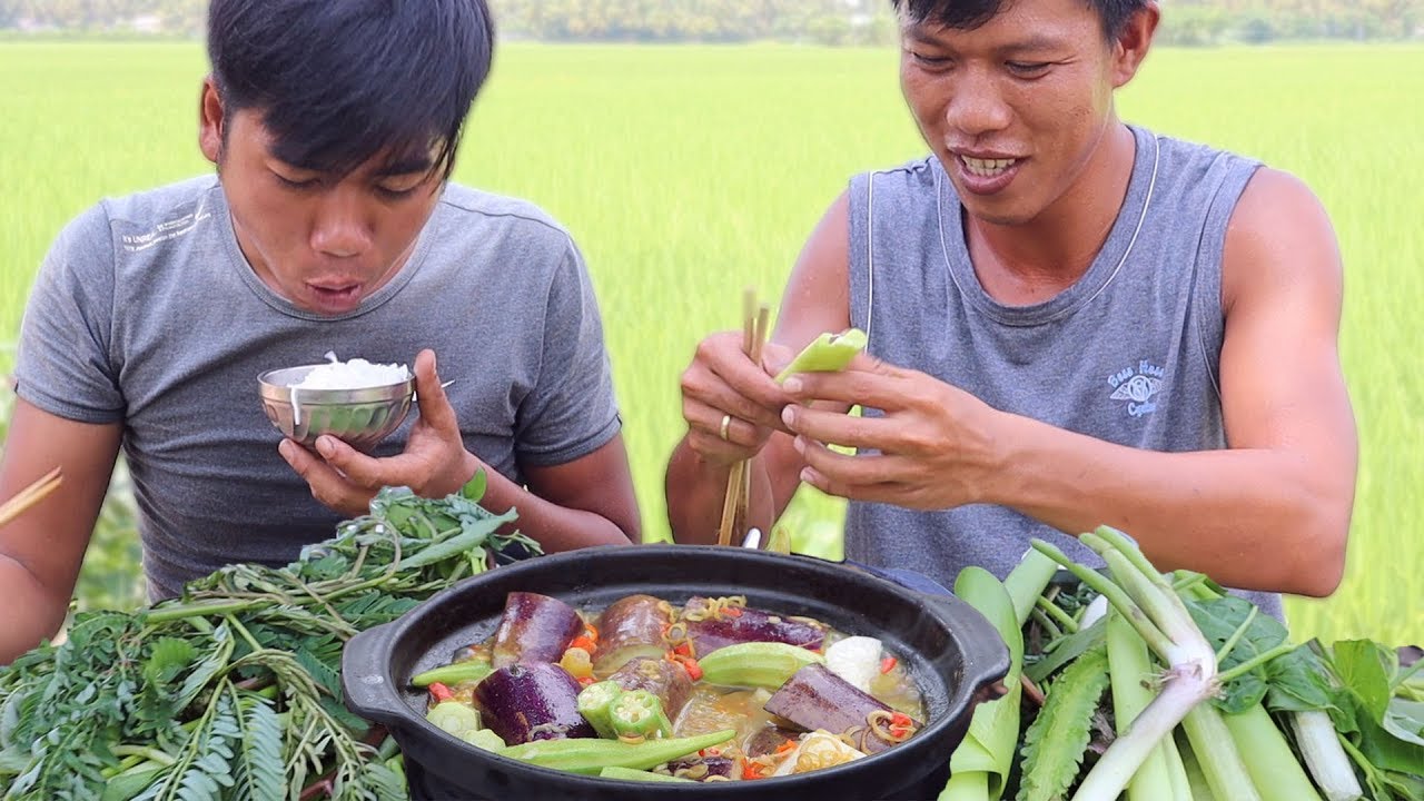 Làm Nồi Lẩu Mắm Siêu Ngon Đậm Chất Đồng Quê