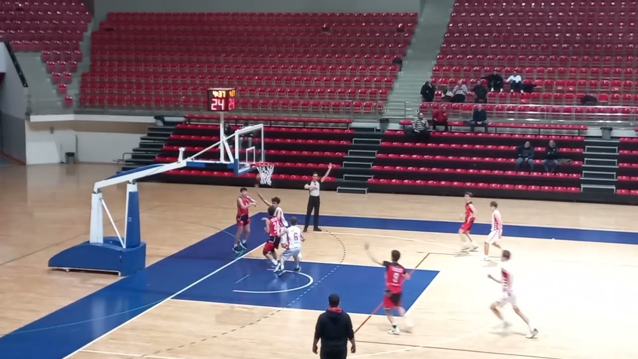 Konya Sınav - Antalya kırmızı çizgi lisesi basketbol 4.çeyrek 