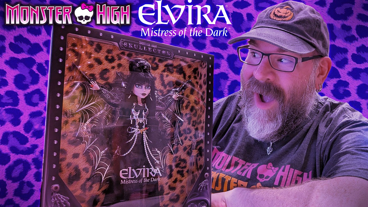 Monster High Skullector Elvira, Mistress of the Dark Doll Unboxing & Review