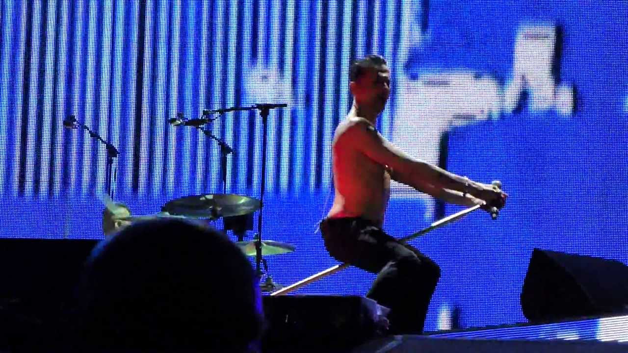 Depeche Mode - Personal Jesus (Lithuania, Vilnius, Vingis Park - 27.07.2013)