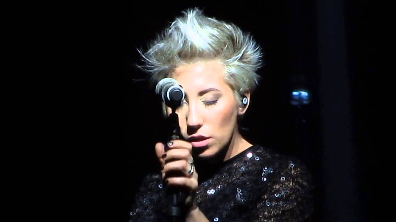 Malika Ayane @ Teatro Nazionale Milano - Adesso e qui (Nostalgico presente) - 2015-11-30