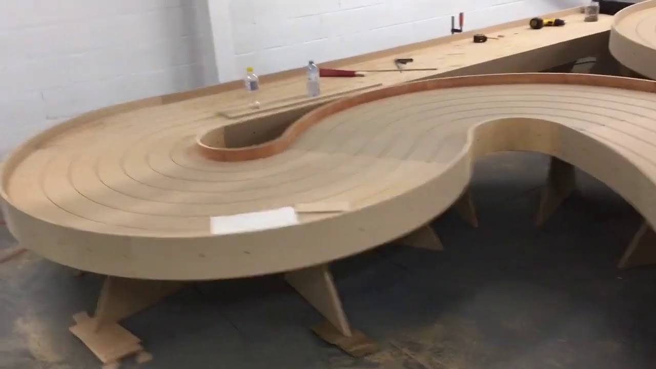 IMG 3630 Steve Ogilvie Builds a 6 lane track