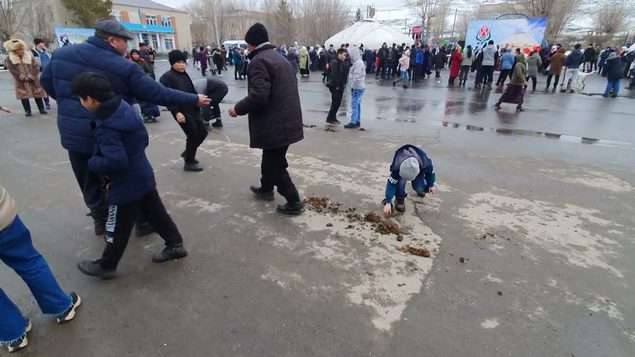 Восточный Казахстан Бозанбай Наурыз-на Персидском языке означает