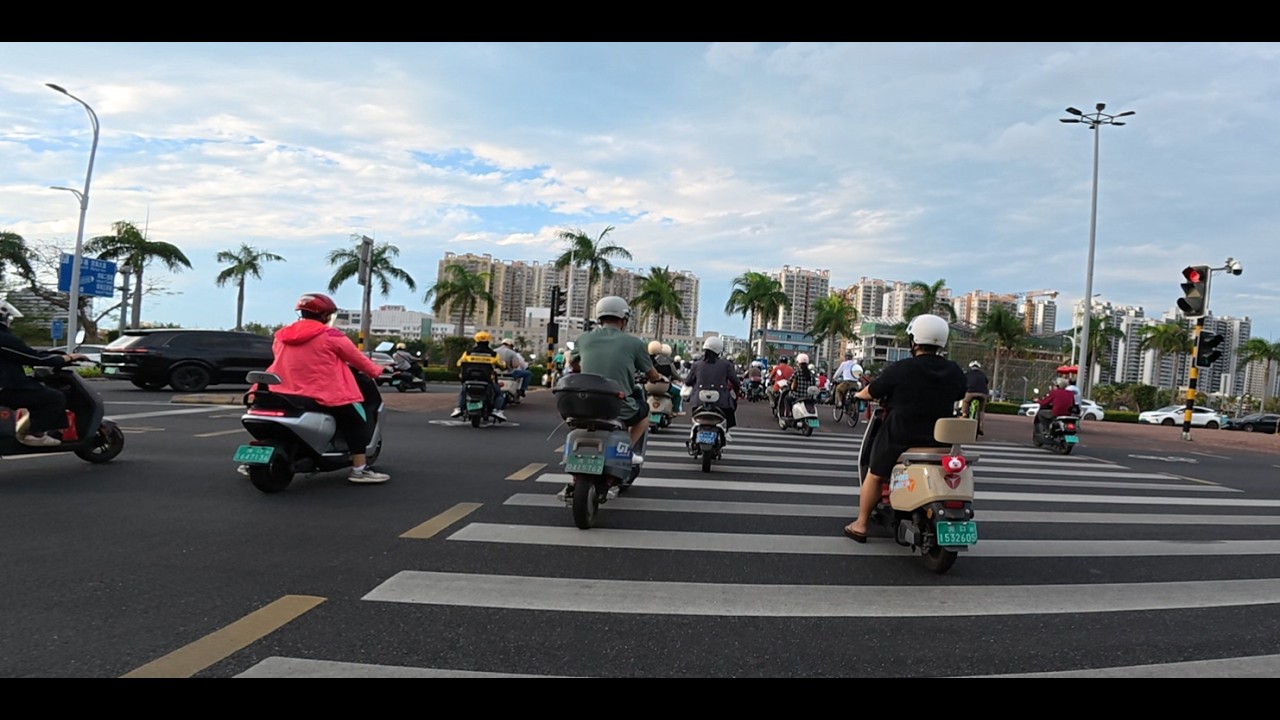 海南海口骑行街景，Hainan, China、haikou，2.28（3）